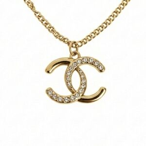 🔥NWOT‼️ ✨CHANEL✨ Authentic CC Gold Tone Crystal Necklace